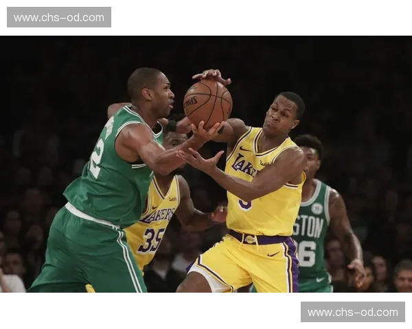 兰斯主场惨败 赛后统计显示其被对手快速反击得分最多 兰斯主场惨败 赛后统计显示其被对手快速反击得分最多